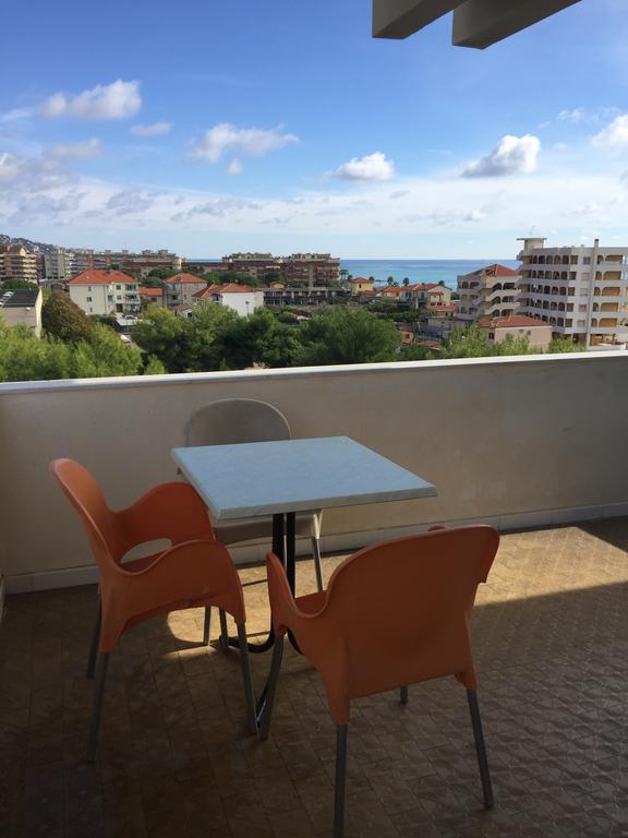 Attico Tacito Ventimiglia Exterior foto